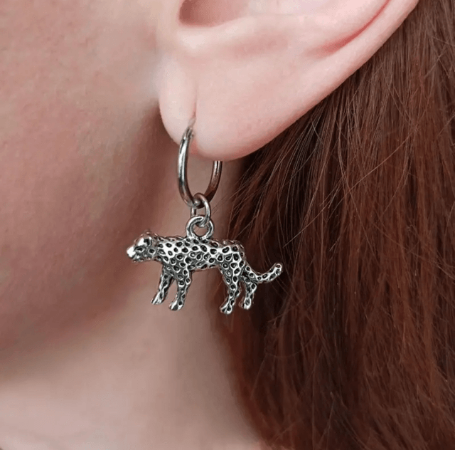 Leopard hoops - silver