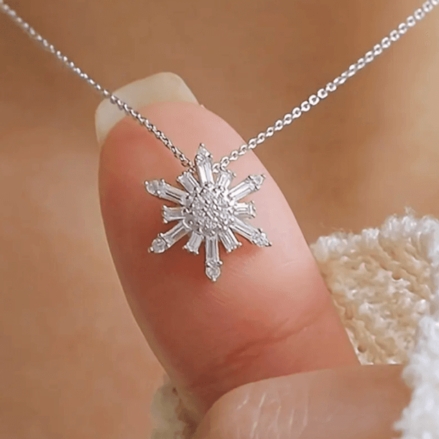 Snowflake necklace