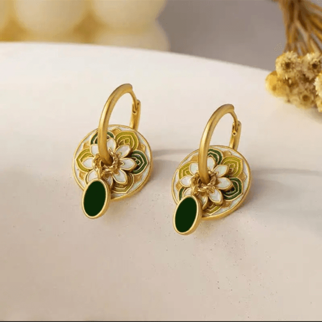 Triple charm hoops